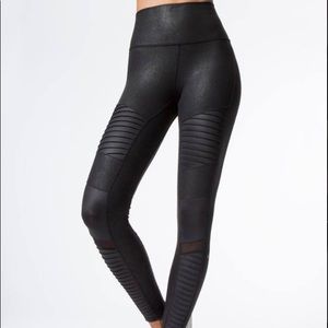 ALO yoga high-waist Moto Leggings glossy/leather